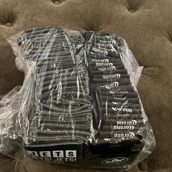 Jets corona cozys set of 50 NWT - Picture 2 of 2